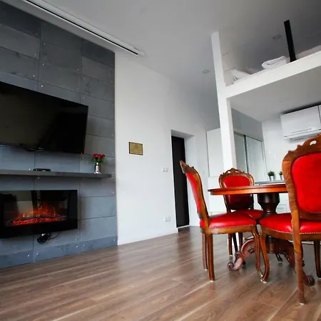 Apartment Ec1 Fabryczna