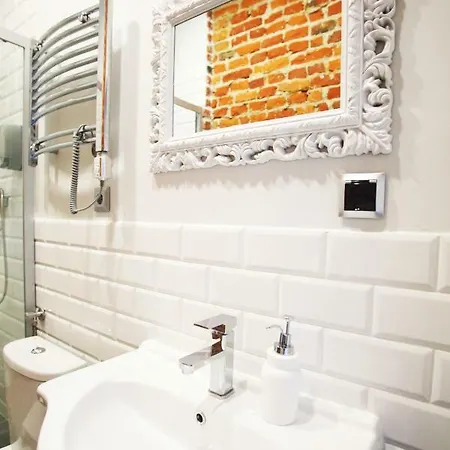 Ec1 Fabryczna Apartman